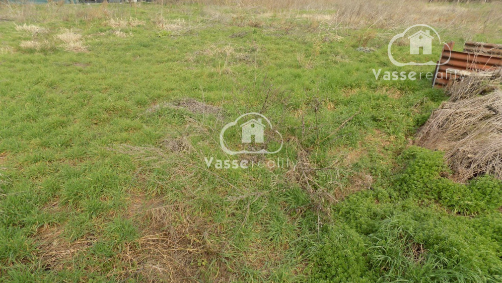 Len u nás ! Pozemok na stavbu domu v Andovciach -  1124 m2 .