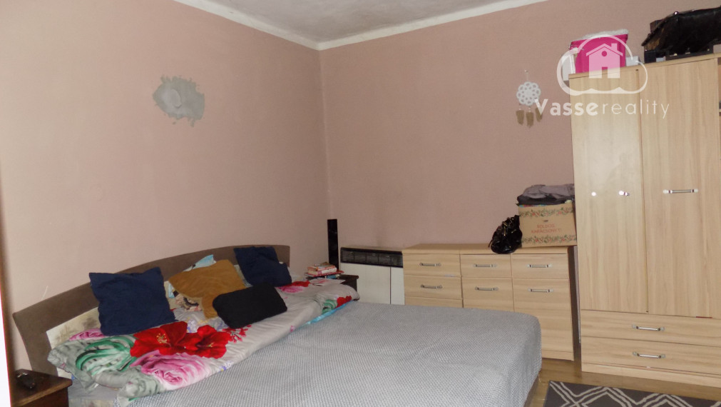 Na predaj domček v Rúbani s krásnym pozemkom  3436m2 vhodné na chov zvierat .