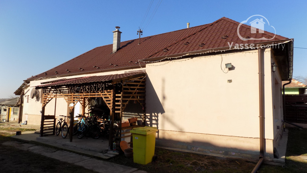 Na predaj domček v Rúbani s krásnym pozemkom  3436m2 vhodné na chov zvierat .