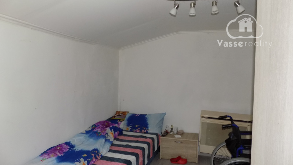 Na predaj domček v Rúbani s krásnym pozemkom  3436m2 vhodné na chov zvierat .