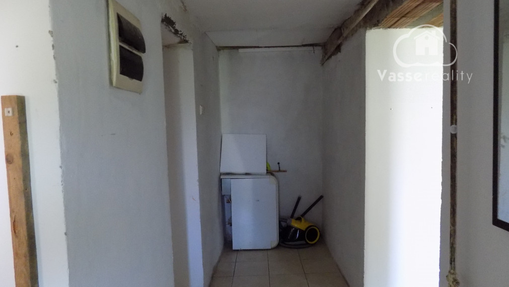 Na predaj suchý 3 izb. domček v obci Rúbaň  s novou elektrinou - Štúrovo len 30 km.