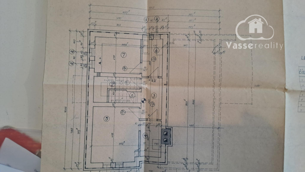 Na predaj viacgeneračný dom v Tvrdošovciach .
