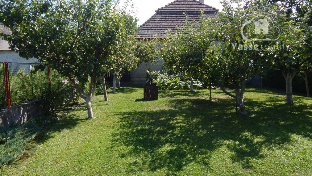 Na predaj dom v Klížskej Nemej, len 18 km od Veľkého Medera vhodný ako chalupa.