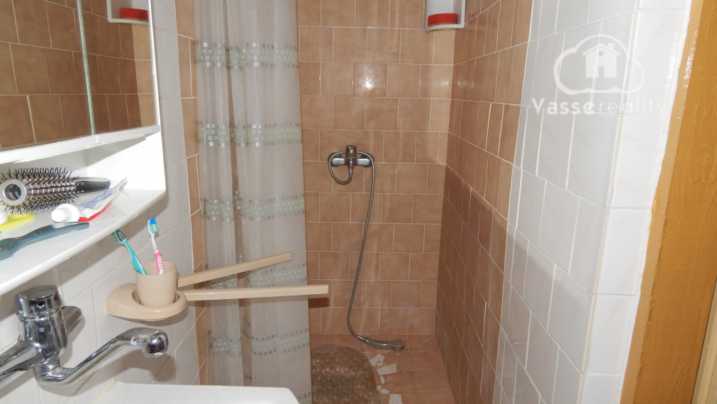 Na predaj dom v Klížskej Nemej, len 18 km od Veľkého Medera vhodný ako chalupa.