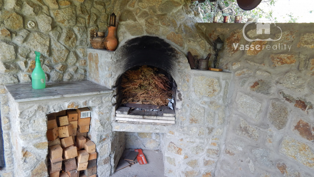 Na predaj dom v Klížskej Nemej, len 18 km od Veľkého Medera vhodný ako chalupa.