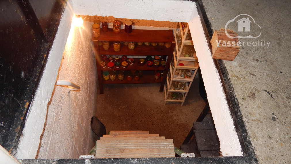 Na predaj dom v Klížskej Nemej, len 18 km od Veľkého Medera vhodný ako chalupa.