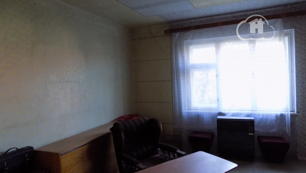 Na predaj 3 izb. dom v Strekove -  27 km od Štúrova , nová elektrina v dome !