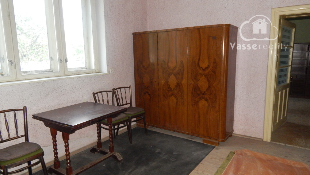 Na predaj 5 izbový dvojgeneračný dom v Salke pri Štúrove !