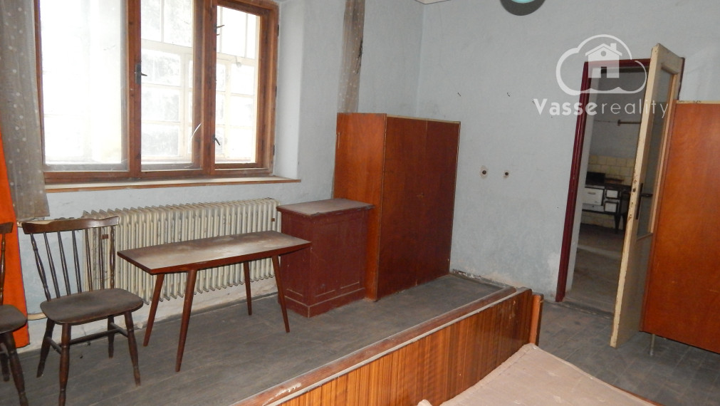 Na predaj 5 izbový dvojgeneračný dom v Salke pri Štúrove !