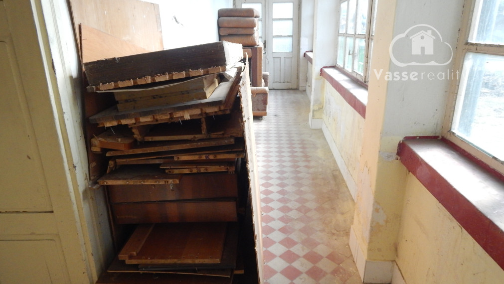 Na predaj 5 izbový dvojgeneračný dom v Salke pri Štúrove !