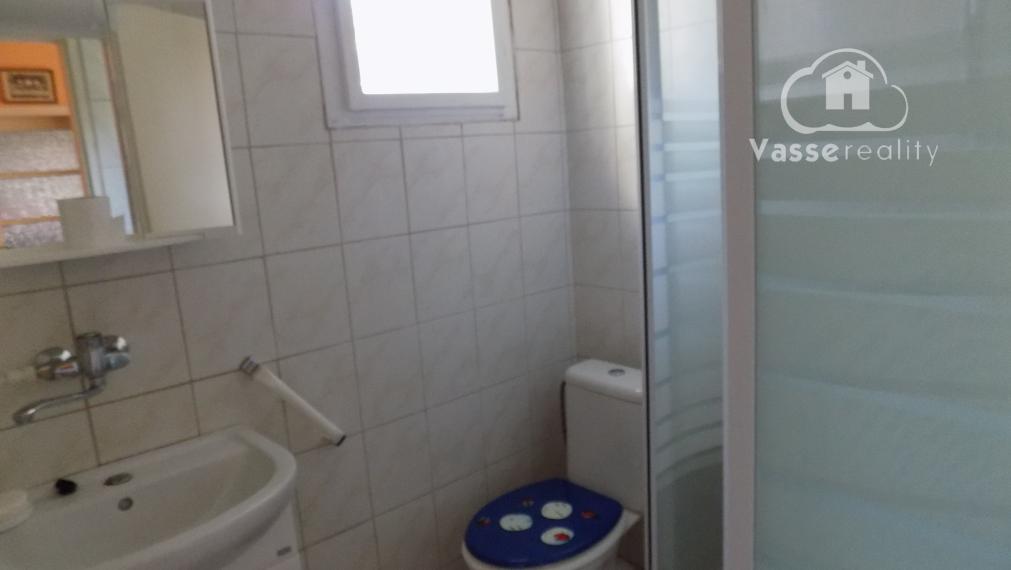 Na predaj 4 izb.dom s veľkou záhradou   3304 m2 v Rúbani  pri Štúrove .