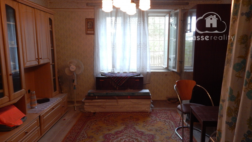 Na predaj chalupa  v Dubníku pri Štúrove  .