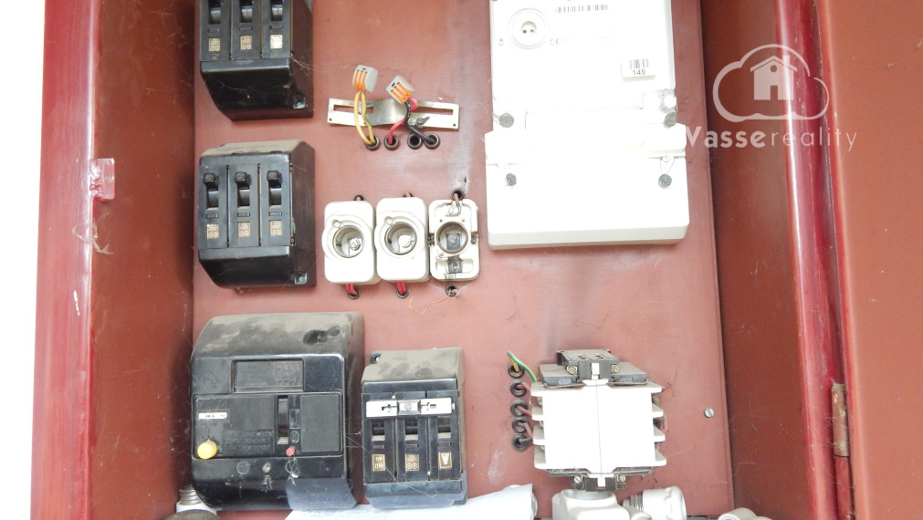 Na predaj 5 izbový dvojgeneračný dom v Salke pri Štúrove !