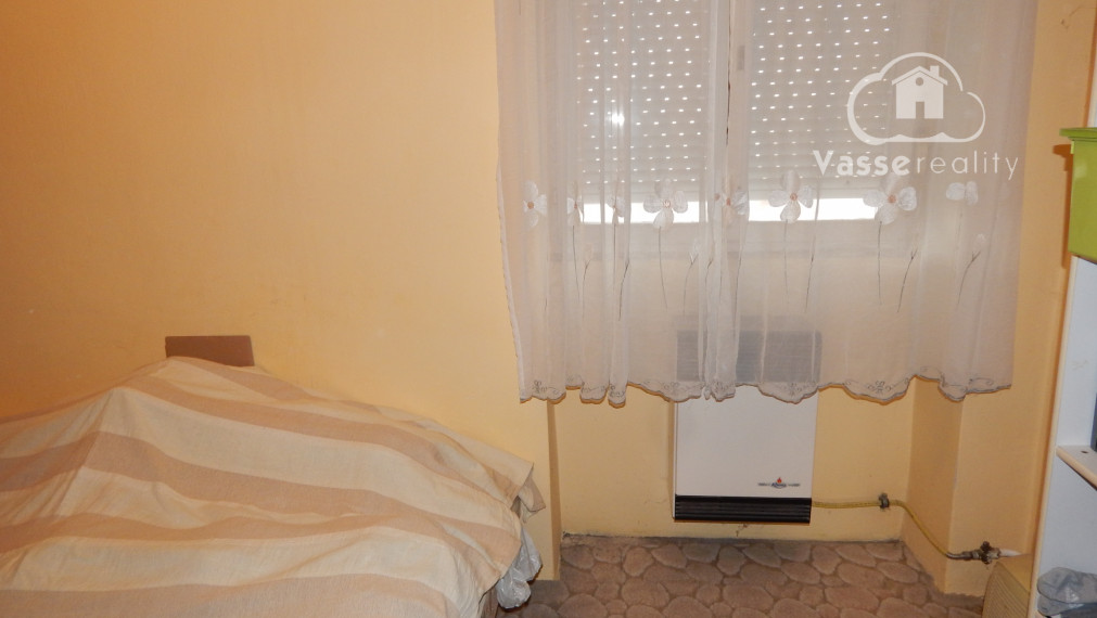 Na predaj 3 izbový rodinný dom v Imeli, len 3km od kúpaliska v Nesvadoch.