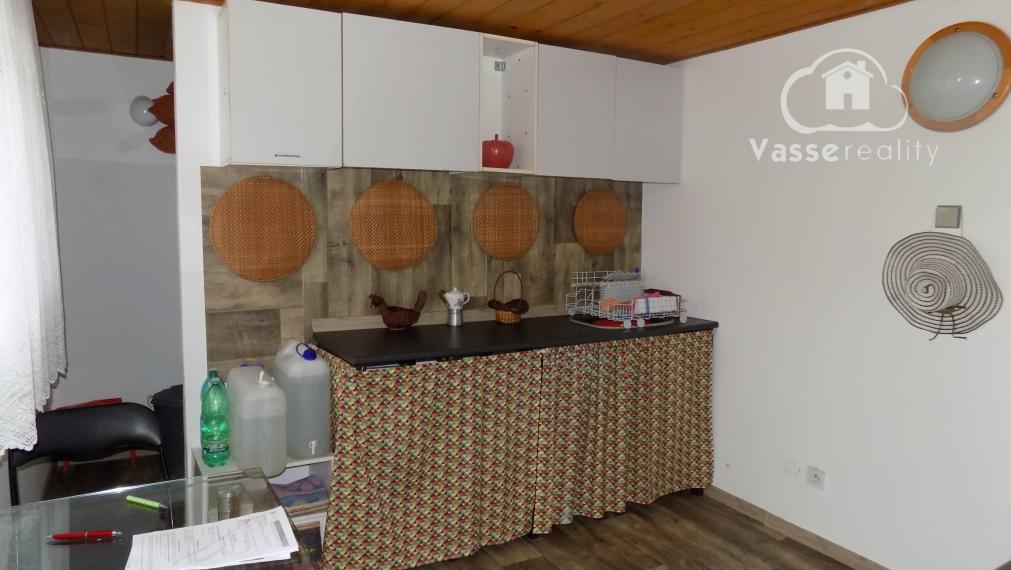 Na predaj chatka v príjemnej lokalite Svit pri  Nových Zámkoch .