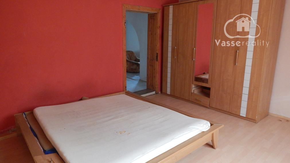 Na predaj 3 izbový rodinný dom v Strekove .