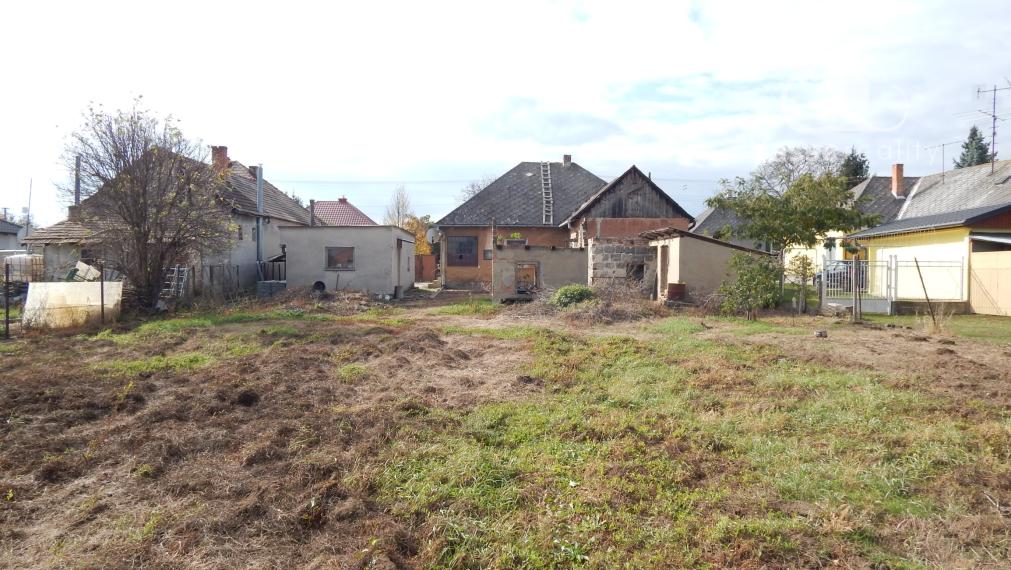 Na predaj 3 izbový rodinný dom v Strekove .