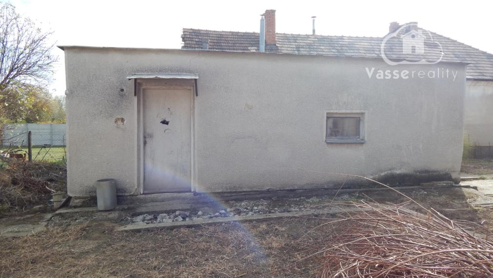 Na predaj 3 izbový rodinný dom v Strekove .