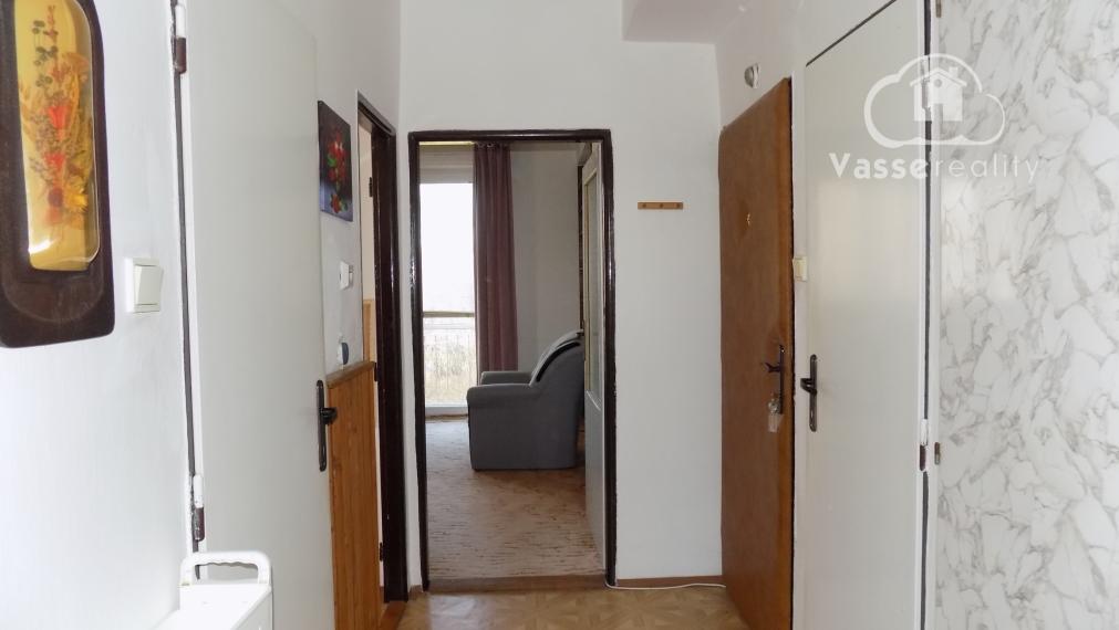 Priestranný 4-izbový byt s garážou, klimatizáciou a skvelou dispozíciou v obci Dubník