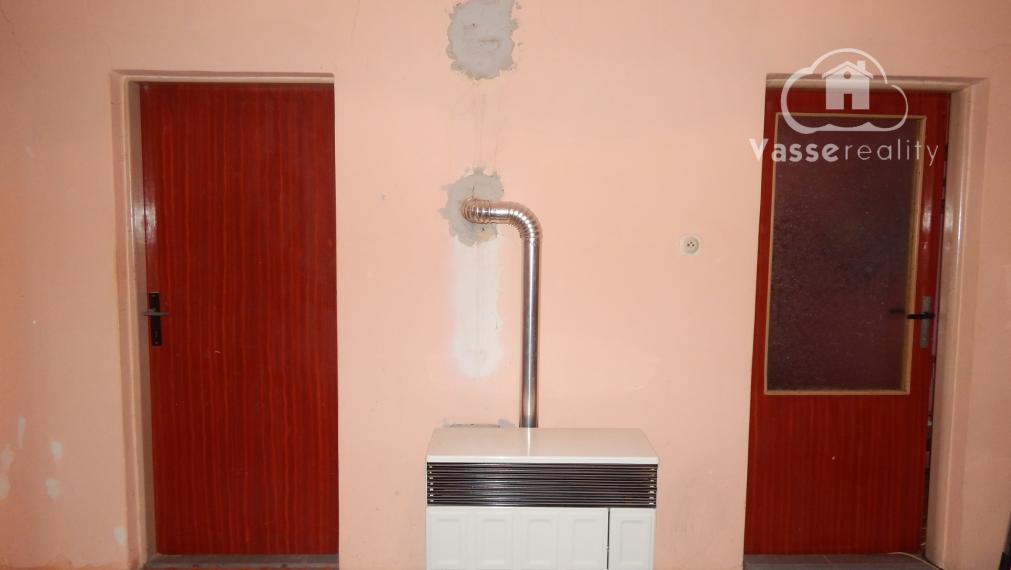 Na predaj 4 izbový rodinný dom v Kolárove s pozemkom 984 m2.