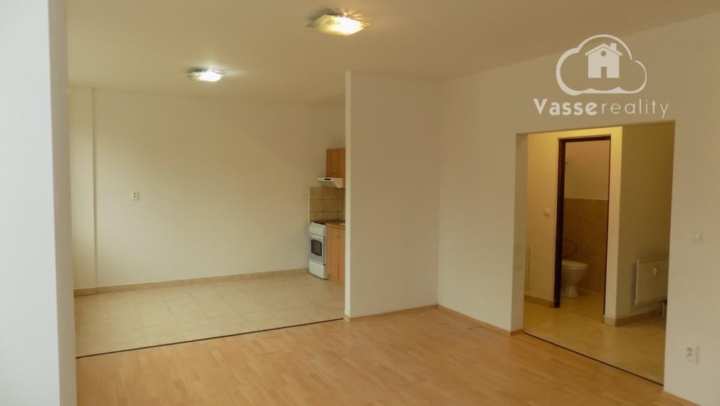 NOVINKA: Exkluzívny 2-izbový byt v Štúrove – Vadaš na skok!