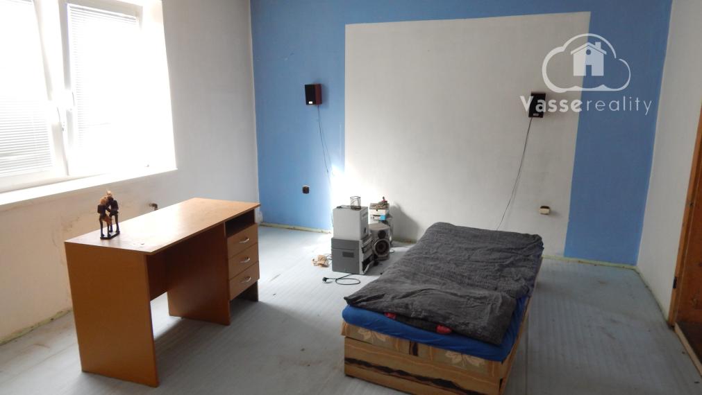 Na predaj 3 izbový rodinný dom v Strekove .