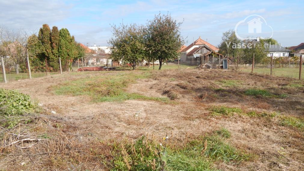 Na predaj 3 izbový rodinný dom v Strekove .