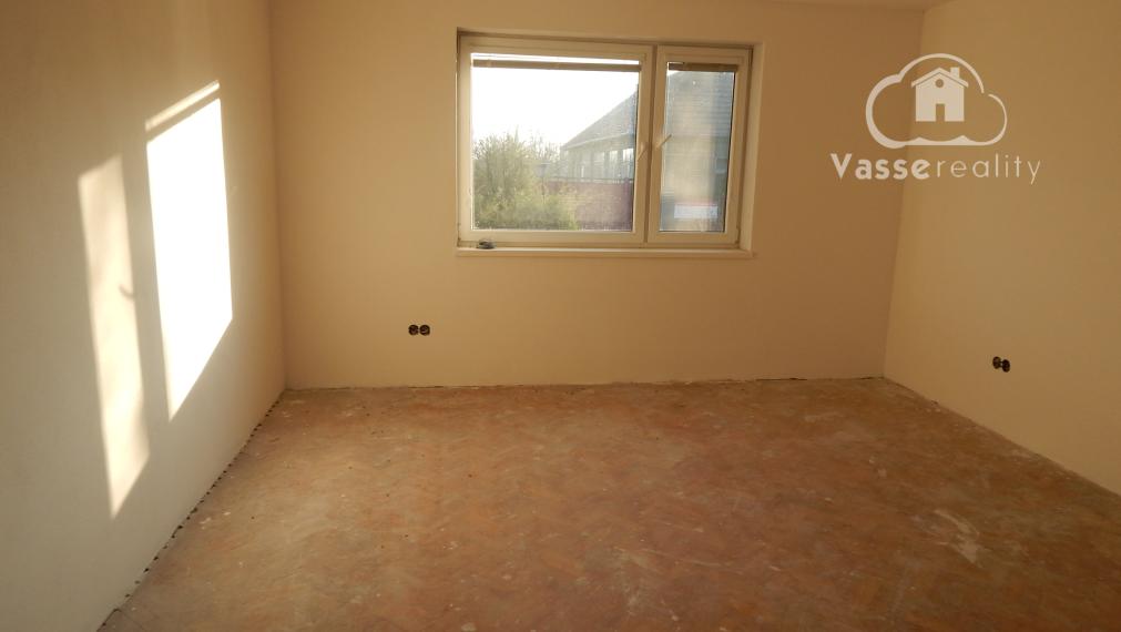 Na predaj 3 izbový rodinný dom v Šuranoch.