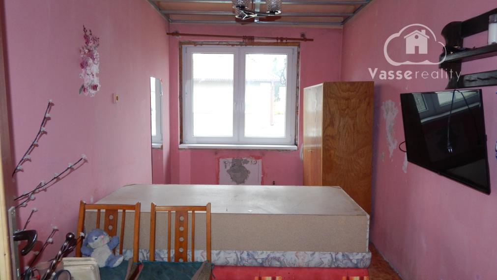 Na predaj 4 izbový rodinný dom v Kolárove s pozemkom 984 m2.