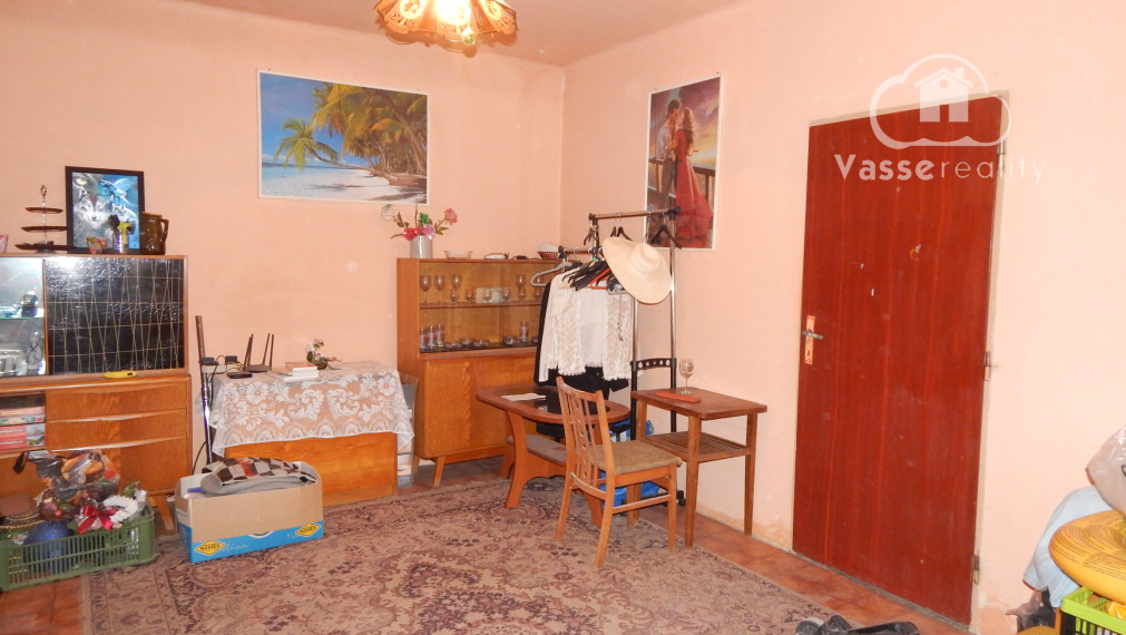 Na predaj 4 izbový rodinný dom v Kolárove s pozemkom 984 m2.