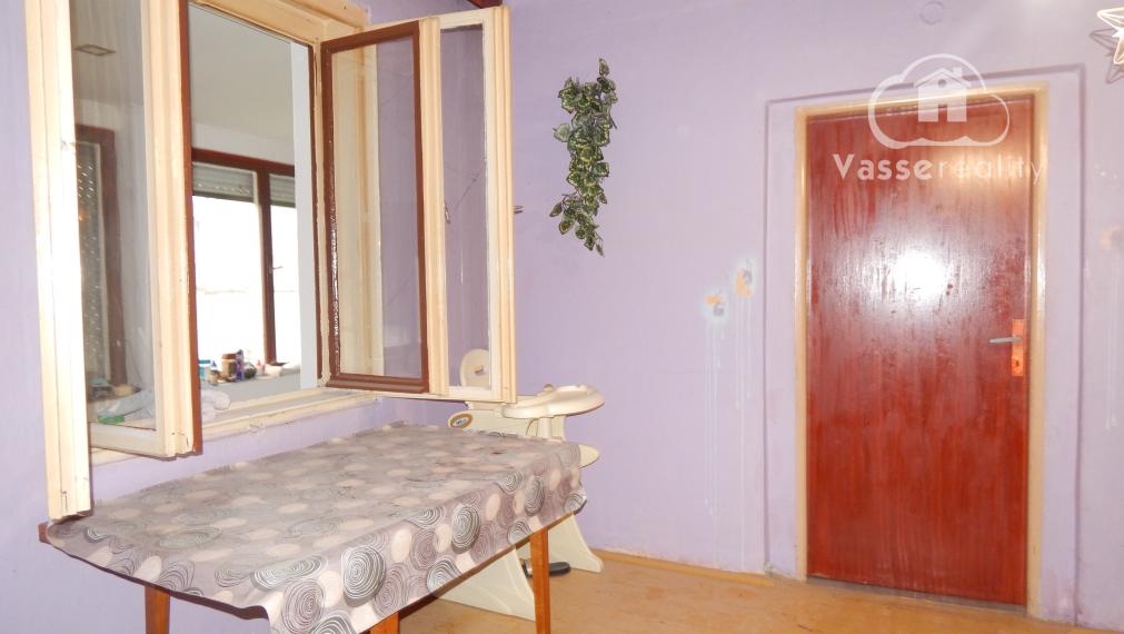 Na predaj 4 izbový rodinný dom v Kolárove s pozemkom 984 m2.