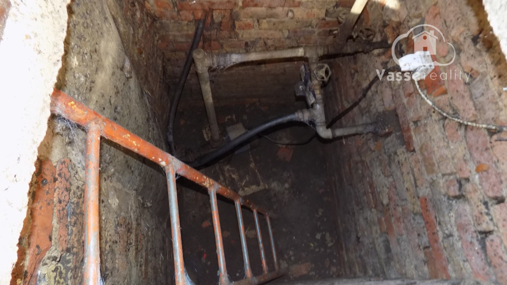 Rezervované  -3 izb. dom v Strekove -  27 km od Štúrova