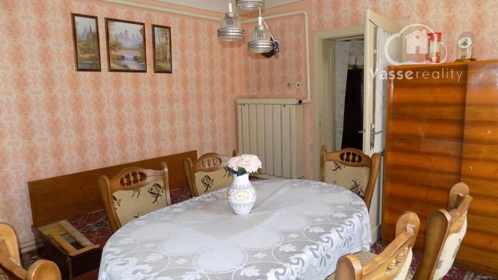 Na predaj tehlový dom v Strekove pri žel.stanici.