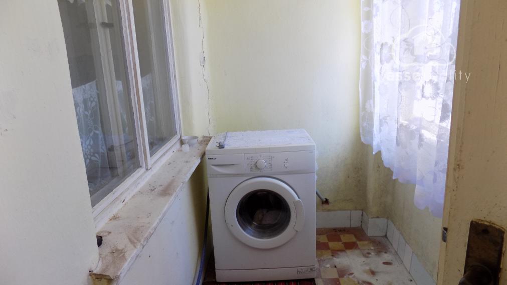 Na predaj tehlový dom v Strekove pri žel.stanici.