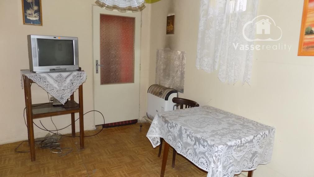 Na predaj tehlový dom v Strekove pri žel.stanici.