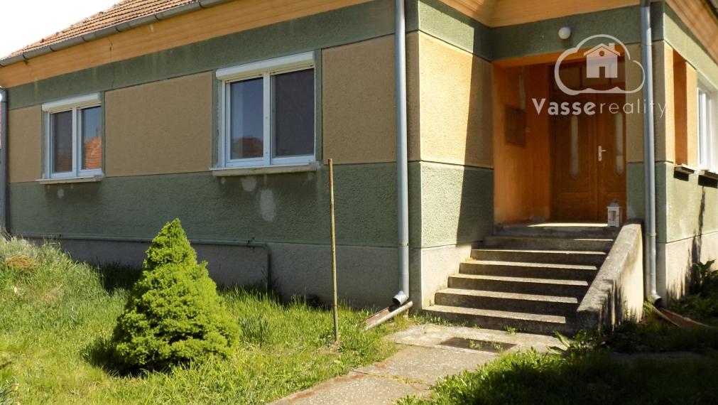 Na predaj tehlový dom v Rúbani pri Štúrove.