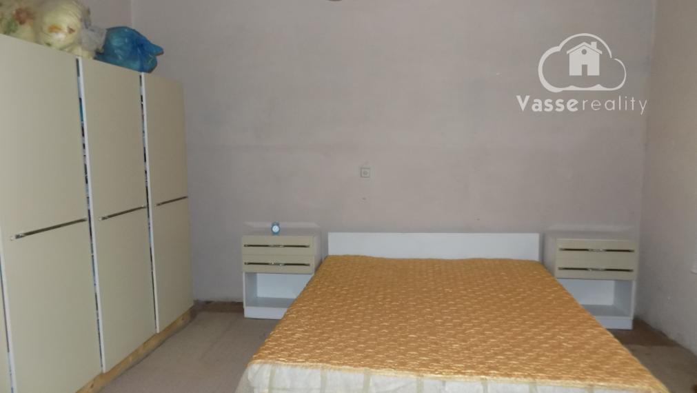 Na predaj  3 izb dom v pôvodnom stave Gbelce -Štúrovo17 km .