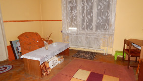 Na predaj veľký 4 izbový dom v Salke -ihneď obývateľný ! - fotografia 8