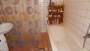 Na predaj veľký 4 izbový dom v Salke -ihneď obývateľný ! - fotografia 16