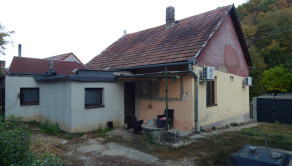 Na predaj 3 izb. zrekonštruovaný dom v obci Leľa pri Štúrove. - fotografia 13