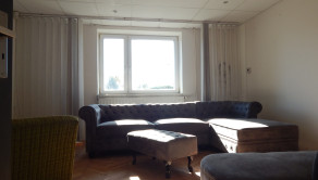 Na predaj zateplený,  dom v Šuranoch s krásnym parkom . - fotografia 13