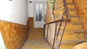 Priestranný 4 -izb . dom v obci  ĽUBÁ pri Štúrove . - fotografia 7
