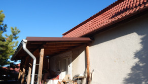 Priestranný 4 -izb . dom v obci  ĽUBÁ pri Štúrove . - fotografia 10