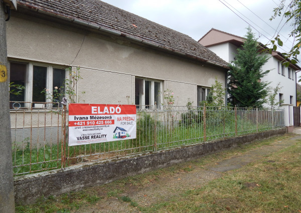 Na predaj 5 izbový dvojgeneračný dom v Salke pri Štúrove !