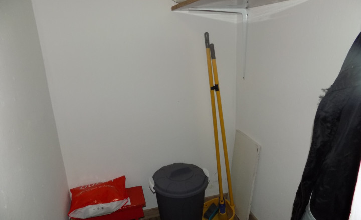 Na predaj chatka v príjemnej lokalite Svit pri  Nových Zámkoch . - fotografia 8