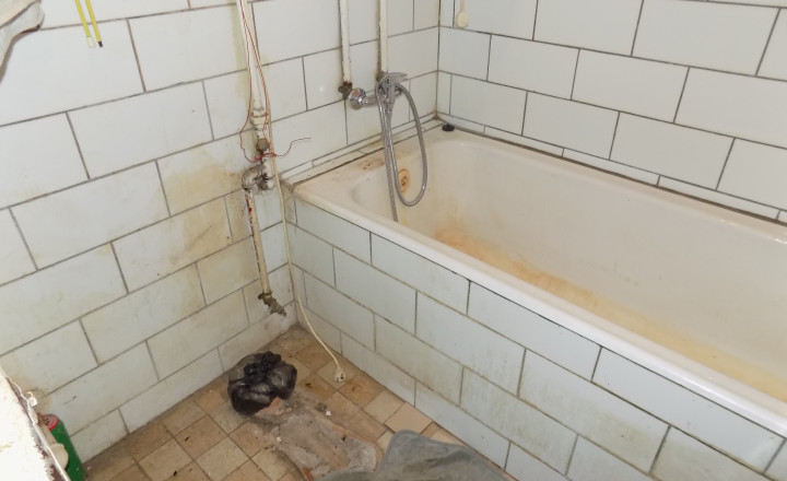 Na predaj tehlový dom v Strekove pri žel.stanici. - fotografia 7