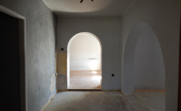 Na predaj 3 izbový rodinný dom v Strekove . - fotografia 5