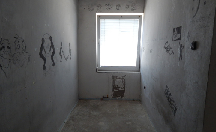 Na predaj 3 izbový rodinný dom v Strekove . - fotografia 11