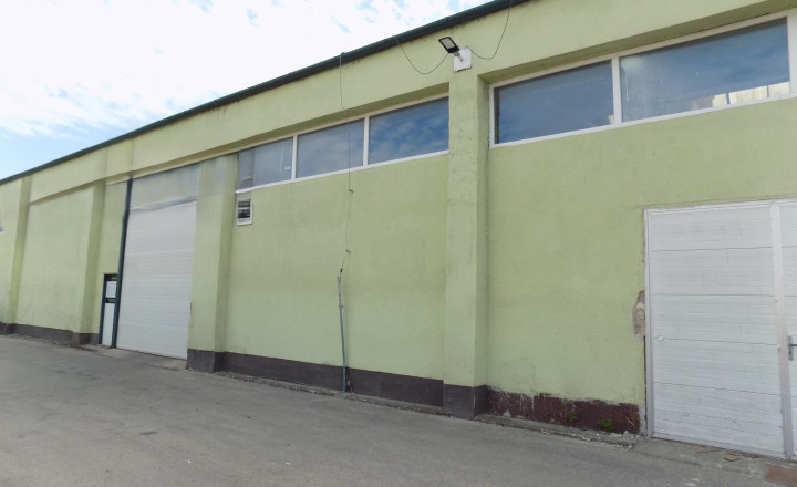 NA PREDAJ: Kompletne prenajatý priemyselný areál (3 857 m²) – Nové Zámky